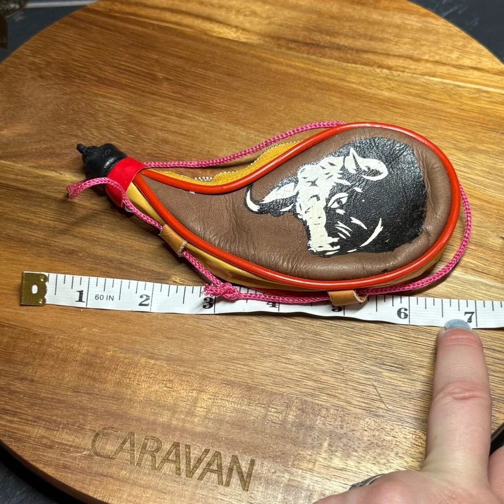 Vintage Recuerdo de Monserrate Leather Bull Coin Purse Souvenir Pouch Colombia